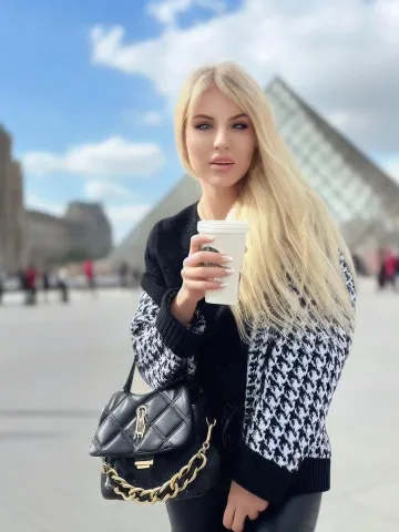 Мила