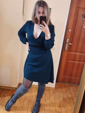 Катя